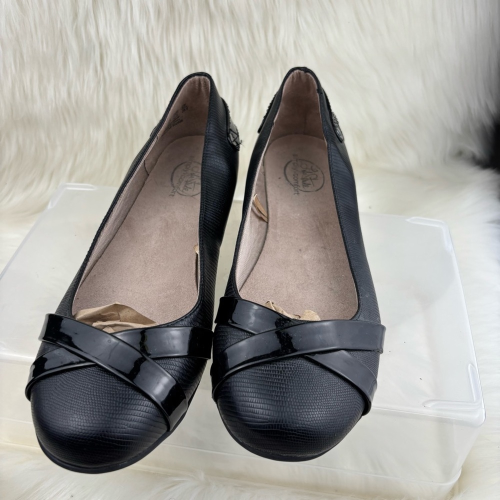 LIFESTRIDE ADELENE BALLET SLIP-ON FLATS FAUX LEATHER AND 7/8 IN HEEL SIZE 8.5